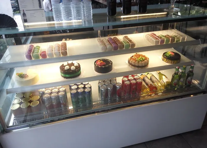 Lovinalife & Cafe